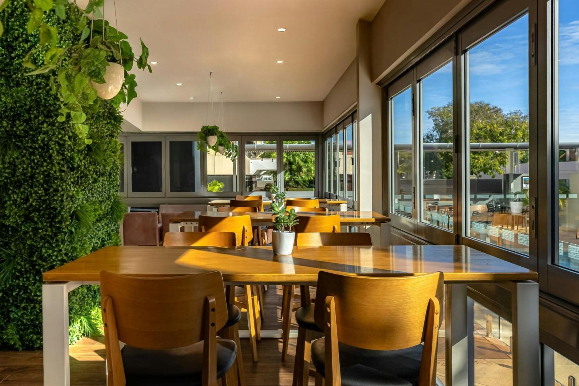 Courtyard By Marriott Darwin Hotell Eksteriør bilde